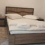 Casa Muresan Pensión *